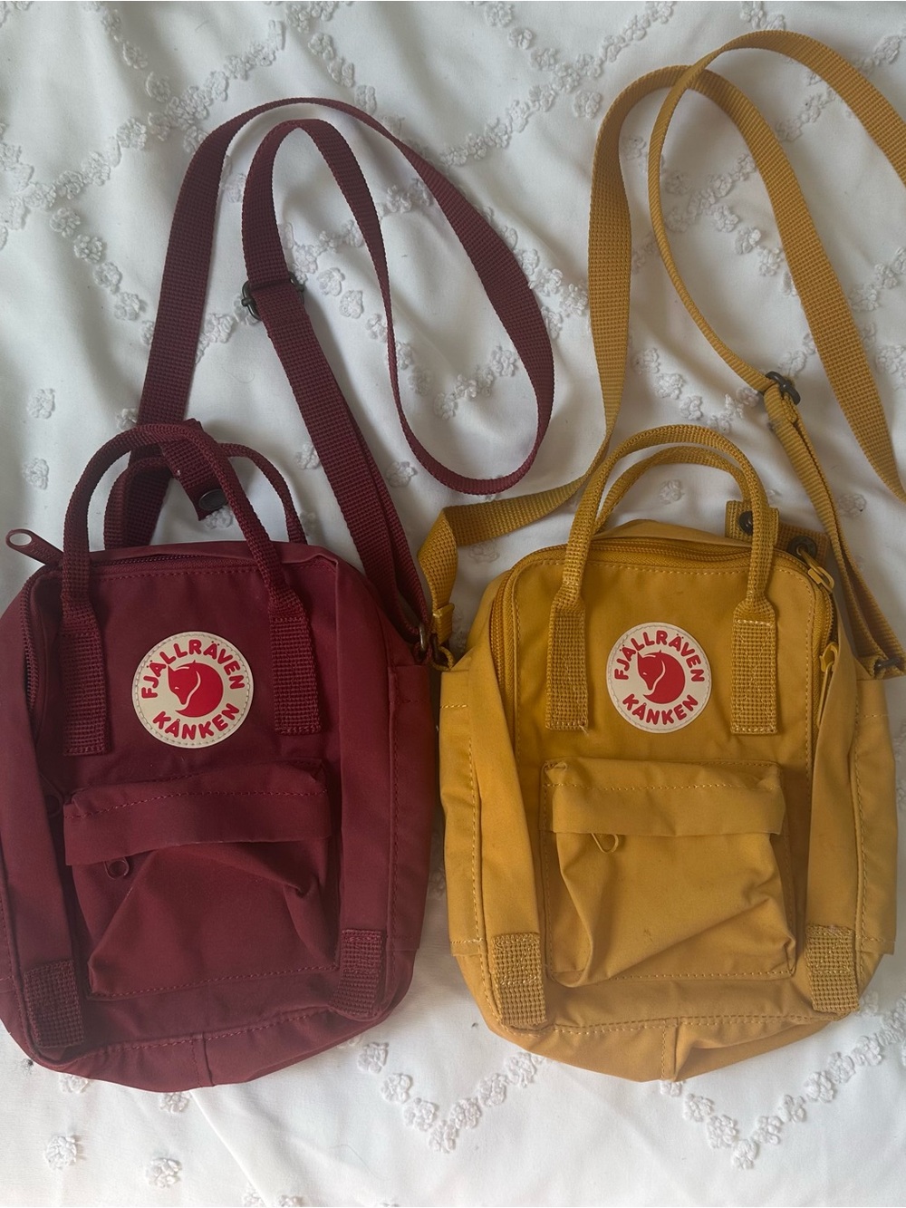 Kånken Mini Crossbody Bag - Mustard